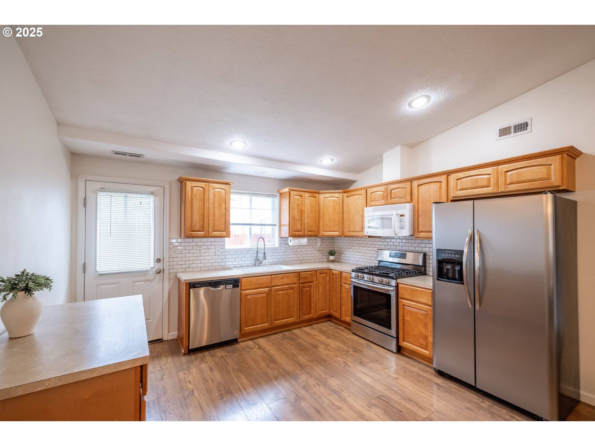 Sweet Home, OR 97386,1408 47TH AVE