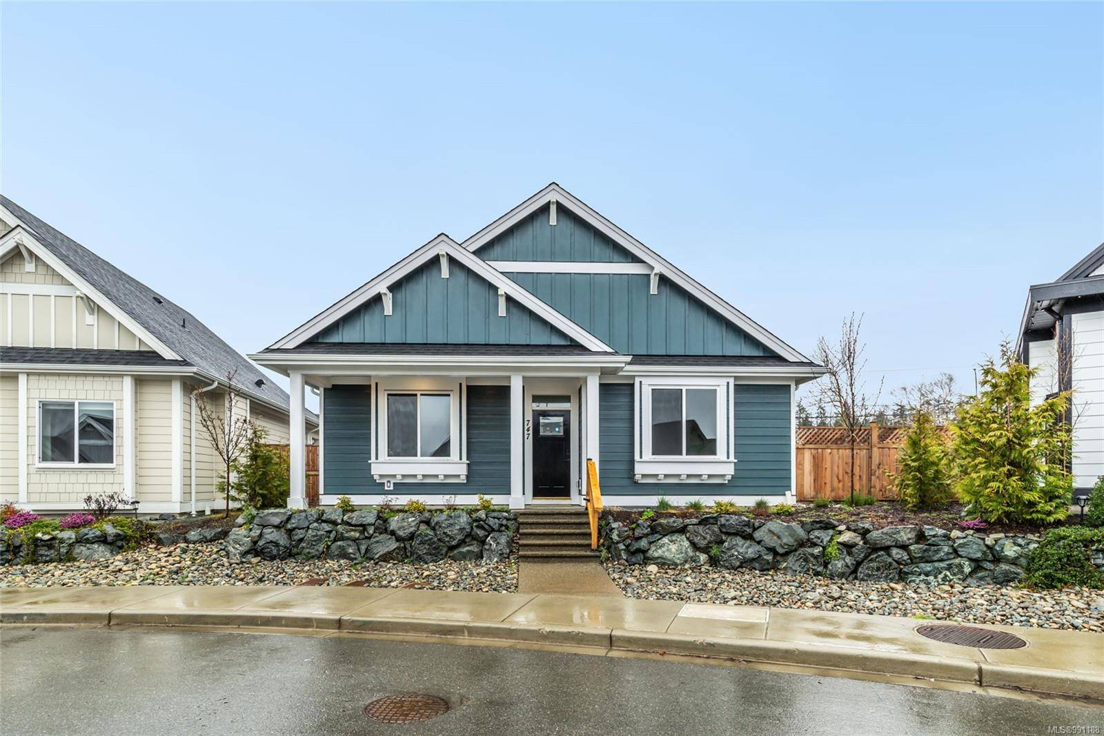 Parksville, BC V9P 2P9,747 Briarwood Dr