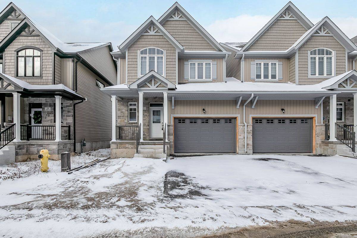 Blue Mountains, ON N0H 1J0,167 Rosie ST #73