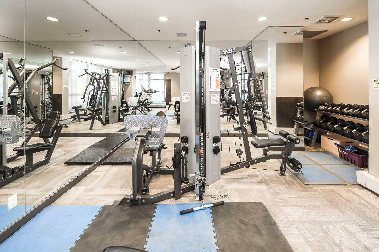 Calgary, AB T2P 5G4,650 10 ST SW #1305