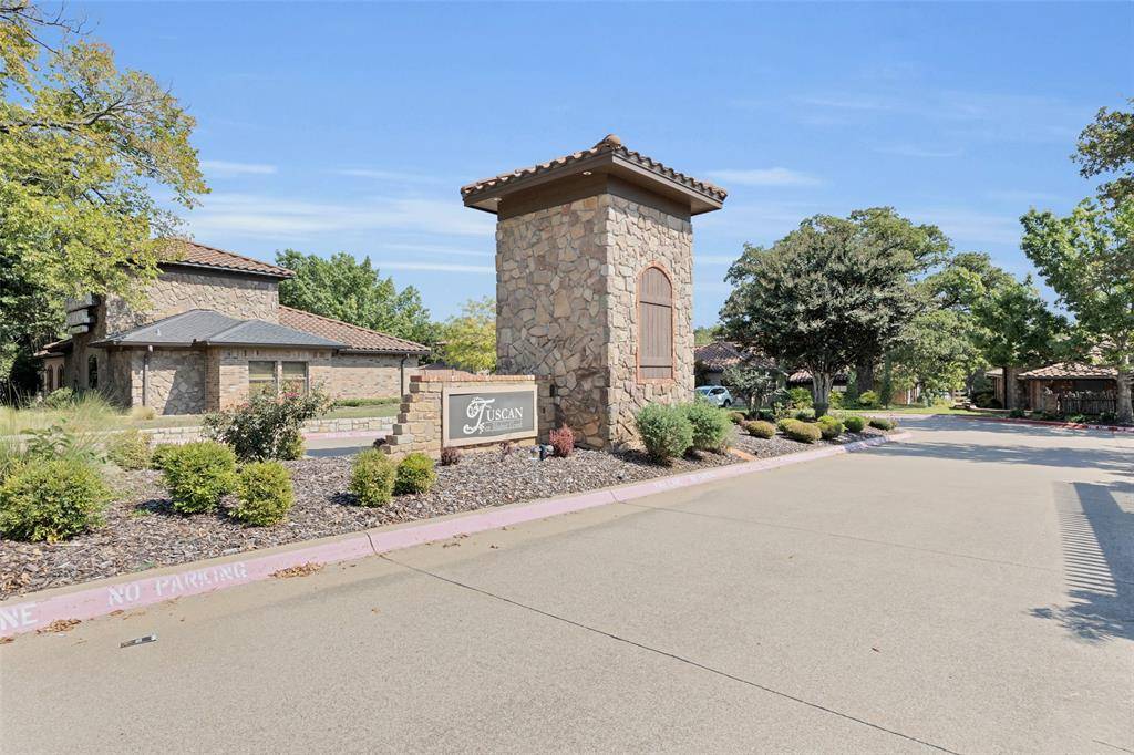 Mansfield, TX 76063,550 N Walnut Creek Drive #100-C