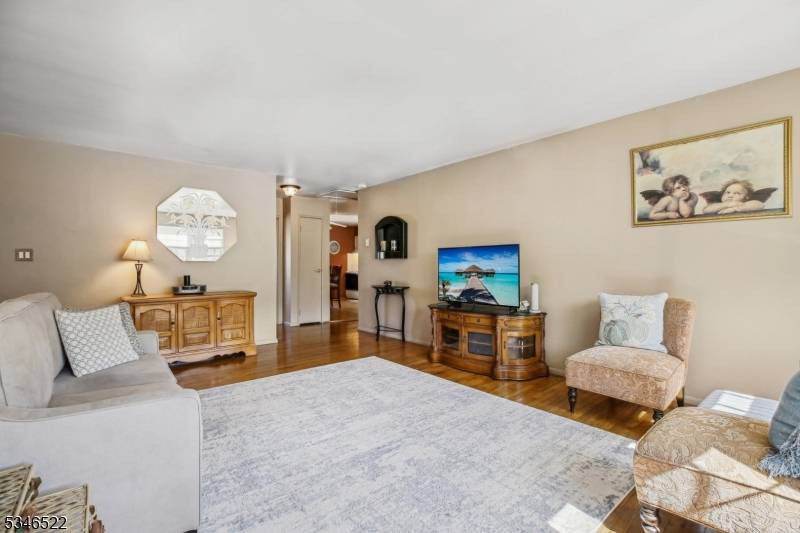 West Caldwell Twp., NJ 07006,588 Bloomfield Ave #15B