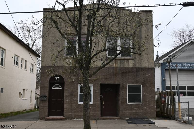 Rahway City, NJ 07065,244 W Scott Ave