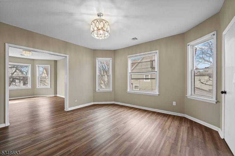 Bloomfield Twp., NJ 07003,11 Morton St #2