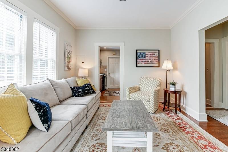 Summit City, NJ 07901,34 Fairview Ave #2