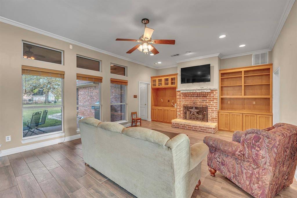 Granbury, TX 76049,1010 Bentwater Parkway