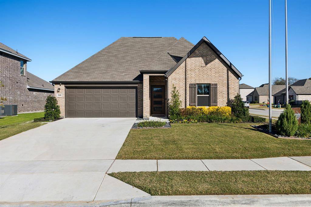 Van Alstyne, TX 75495,516 Stone Hollow Drive