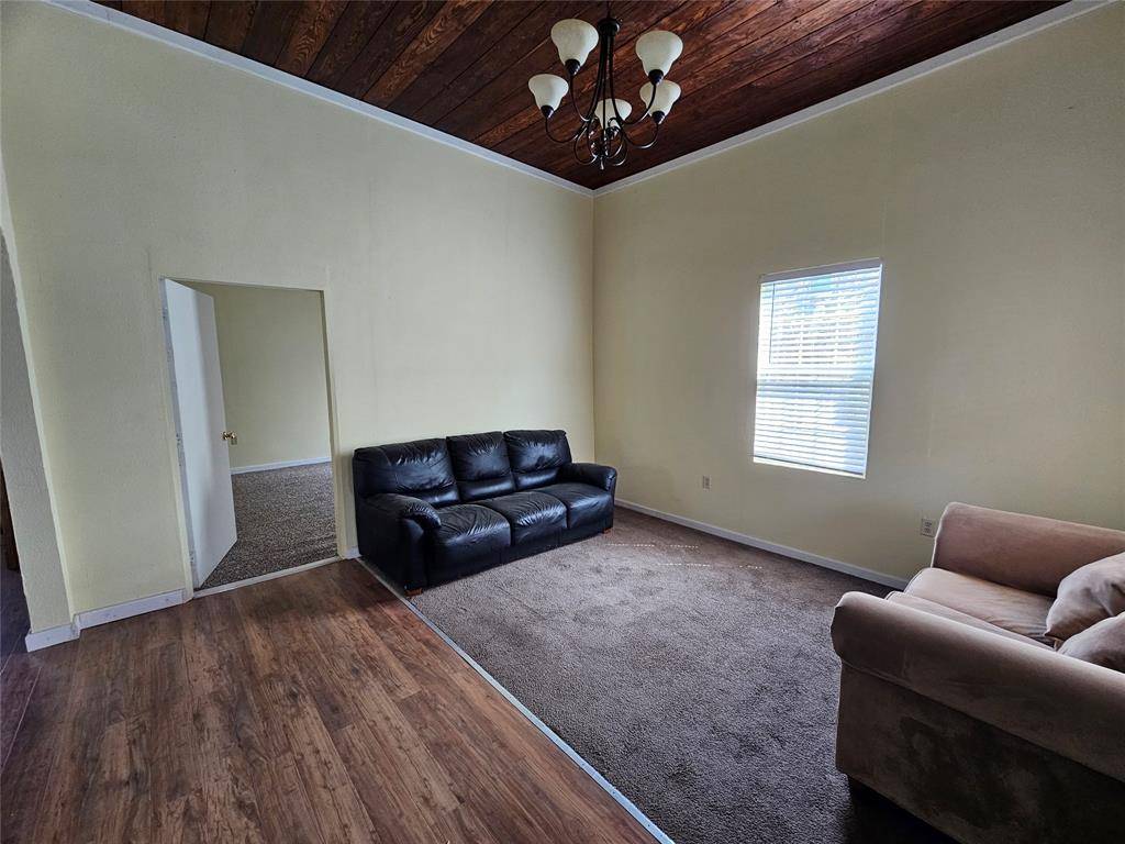 Brady, TX 76825,501 E 10th Street