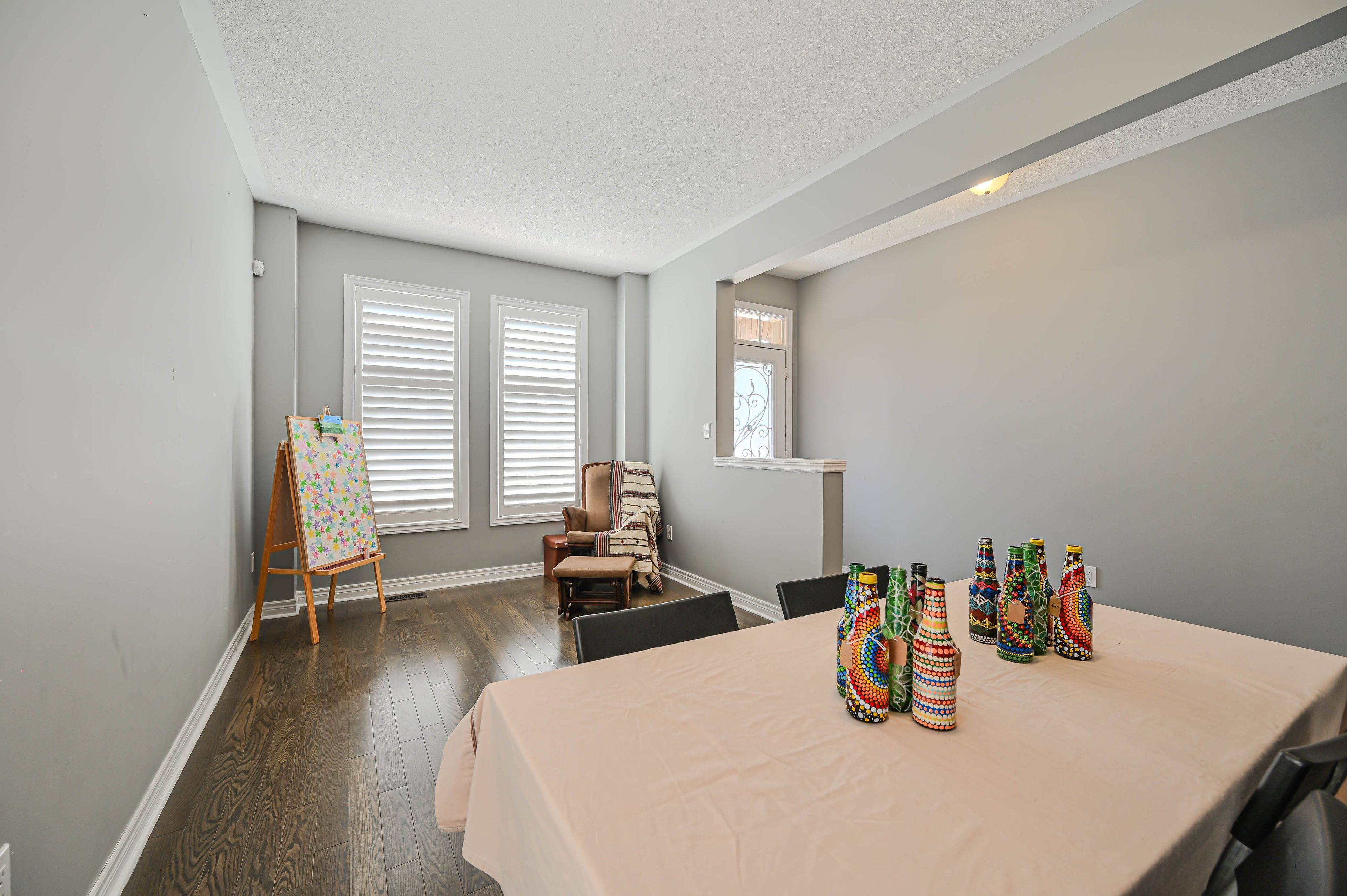 Brampton, ON L6R 3V8,15 Fringetree RD