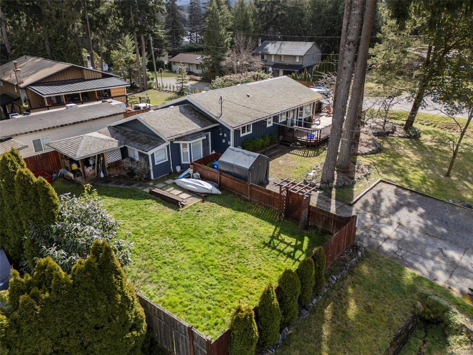 Shawnigan Lake, BC V0R 2W1,2715 Linden Lane