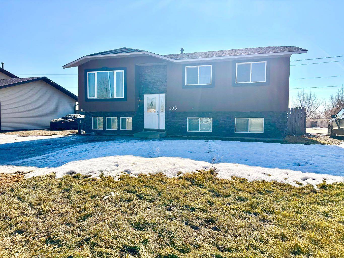 Brooks, AB T1R 0A7,103 Wildrose AVE