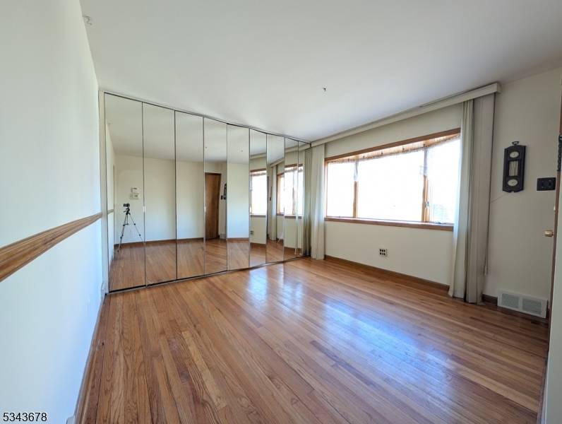 North Arlington Boro, NJ 07031,179-181 Leonard Pl