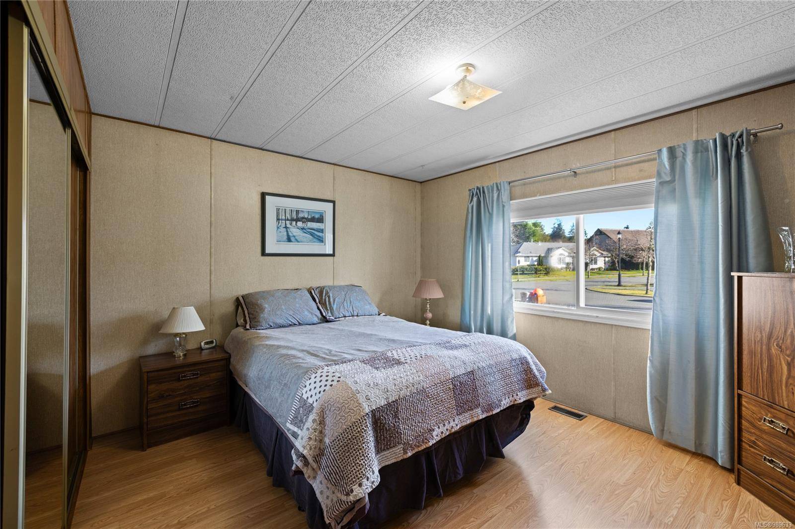Qualicum Beach, BC V9K 1P2,575 Arbutus St #12