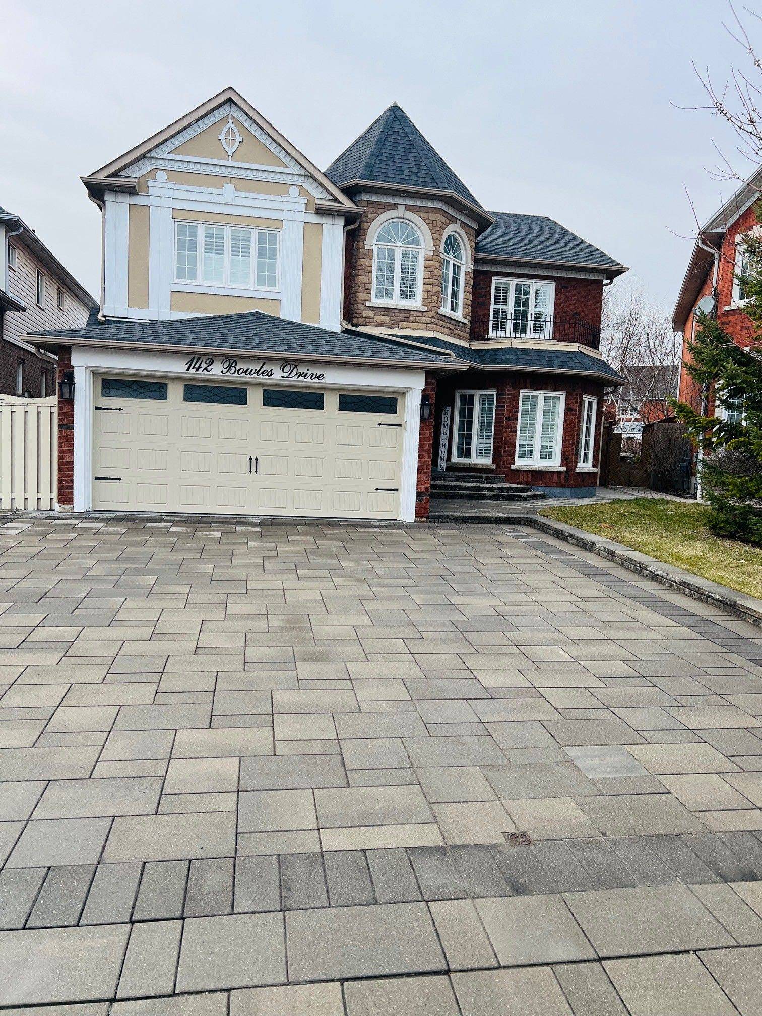 Ajax, ON L1T 4C3,142 Bowles DR