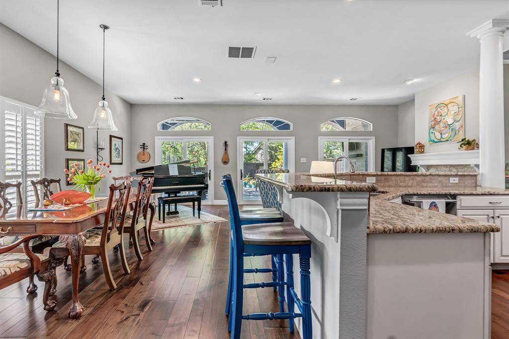 Grapevine, TX 76051,3411 Red Bird Lane