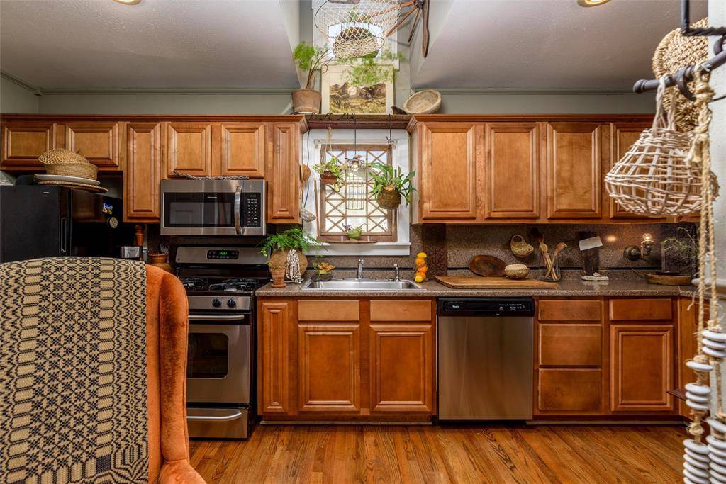 Mckinney, TX 75069,517 N Wood Street