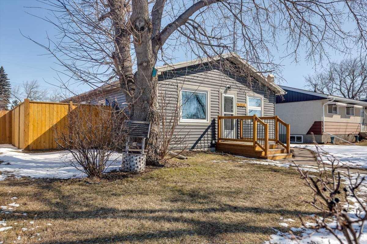Ponoka, AB T4J 1H2,5106 55 AVE