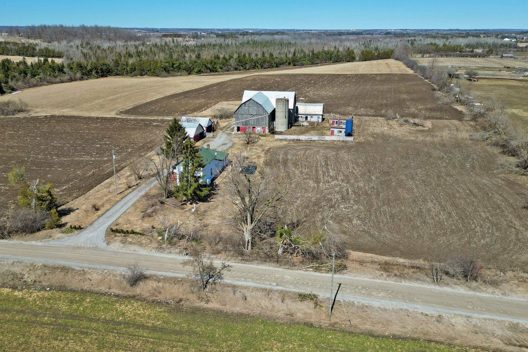 Kawartha Lakes, ON K0L 2W0,81 Fox RD