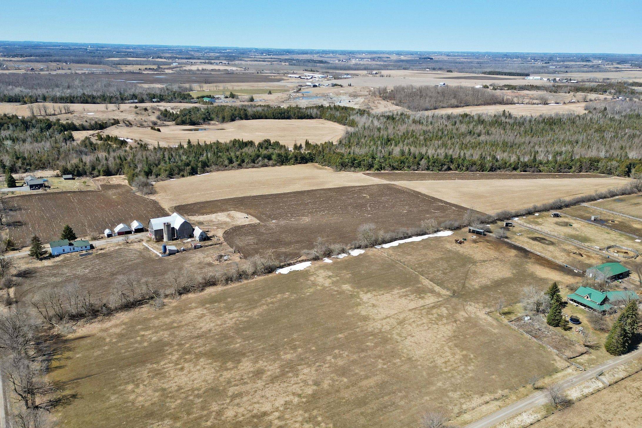 Kawartha Lakes, ON K0L 2W0,81 Fox RD