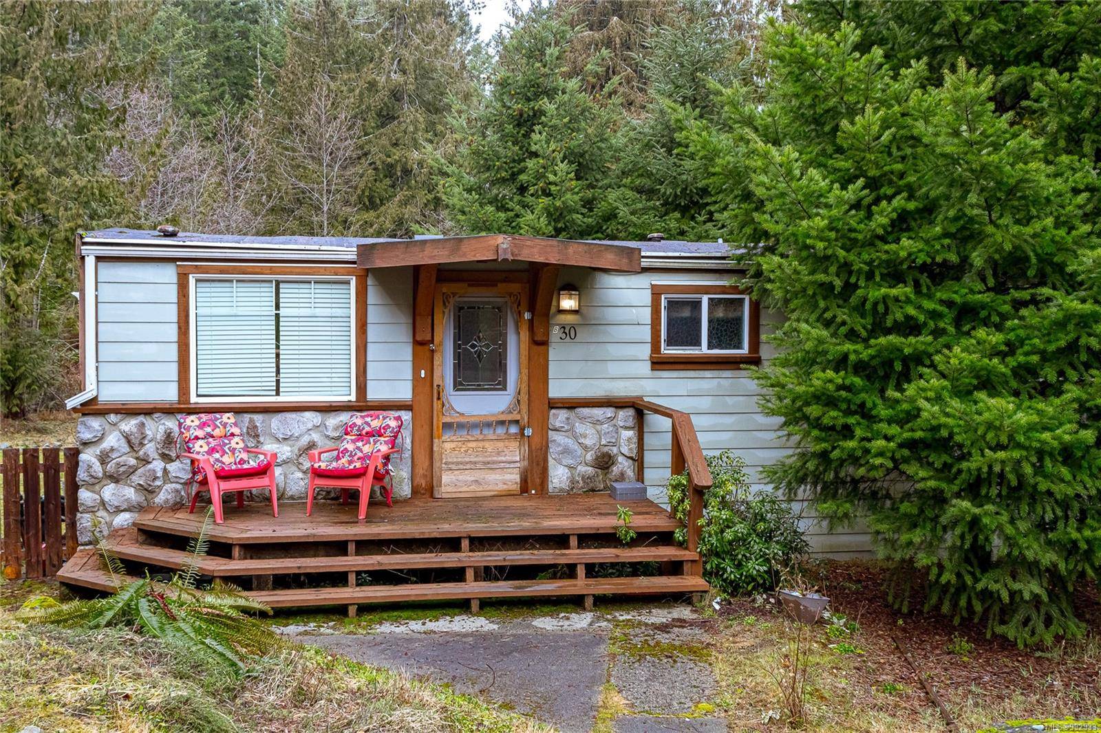 Malahat, BC V0R 2L0,920 Whittaker Rd #B30