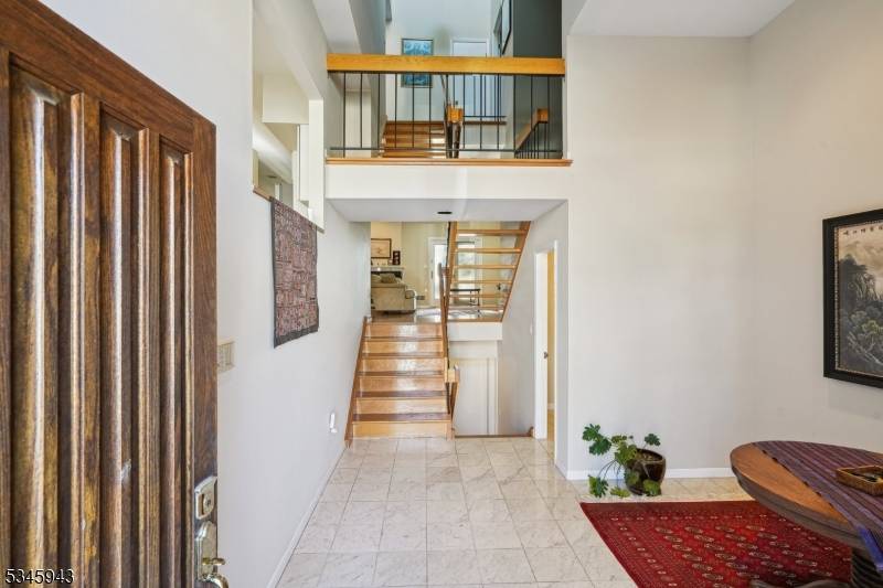 North Caldwell Boro, NJ 07006,6 Jennifer Ct #6