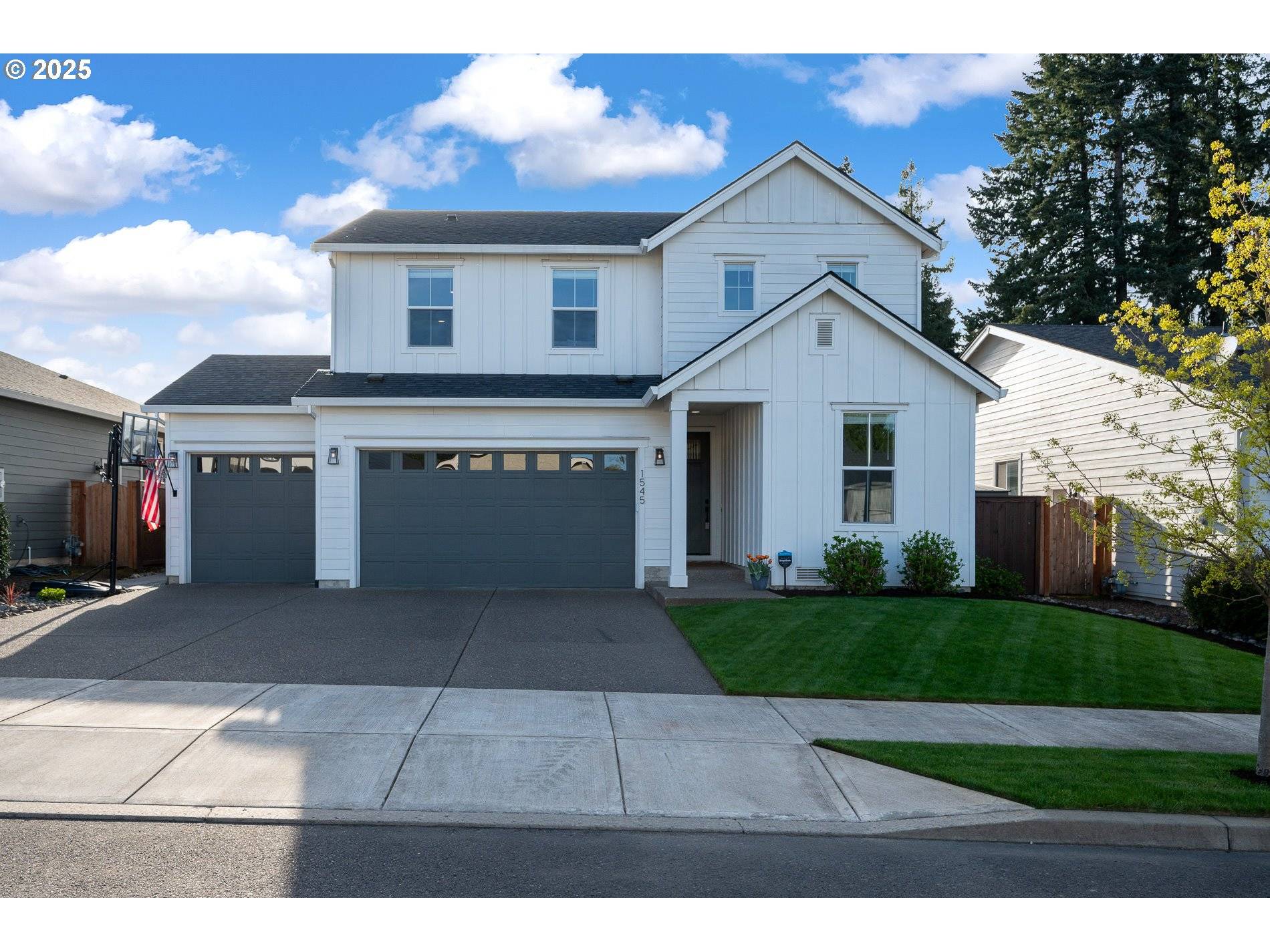 Canby, OR 97013,1545 N SPRUCE ST