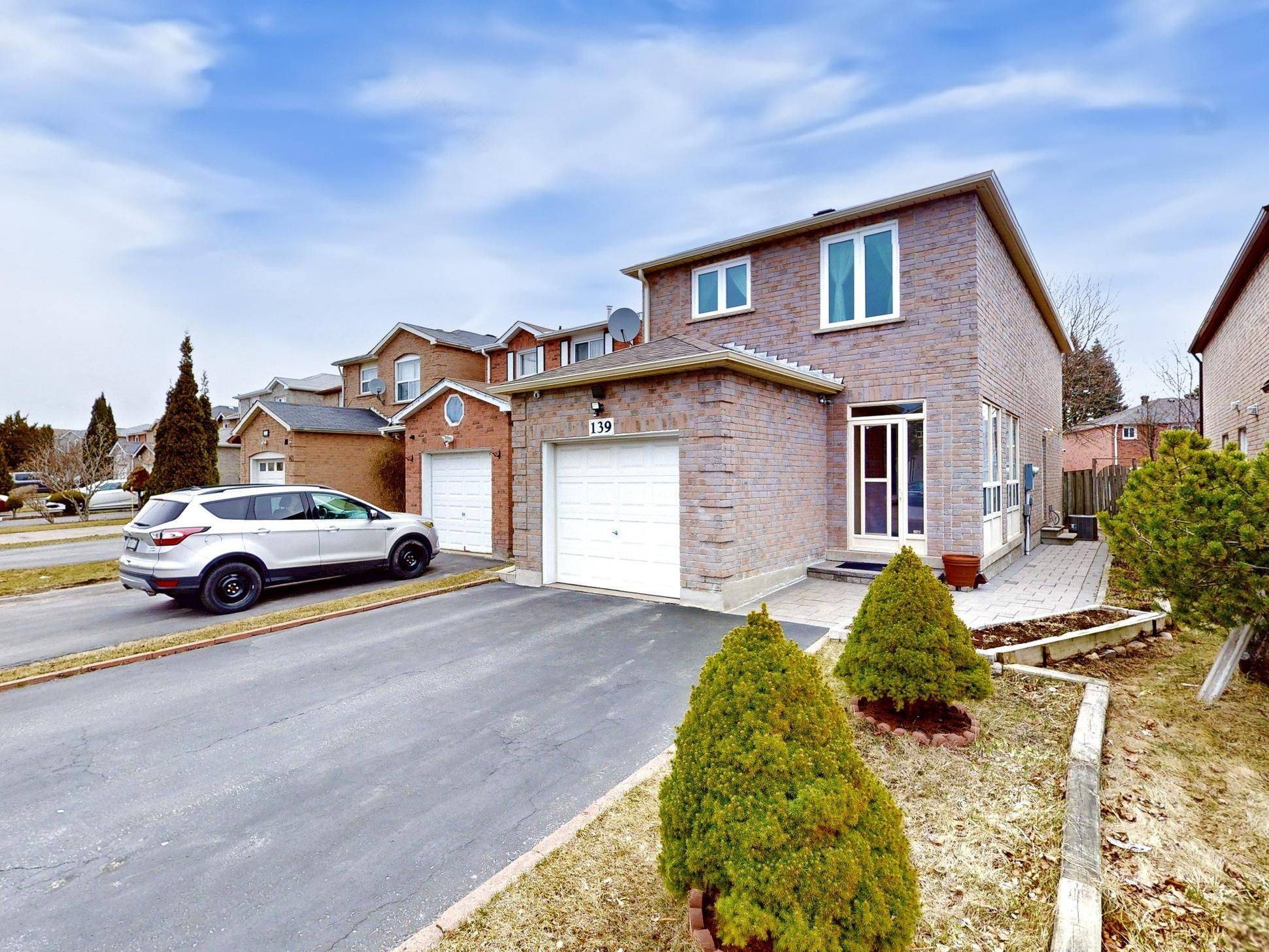 Markham, ON L3S 1H8,139 Galbraith CRES