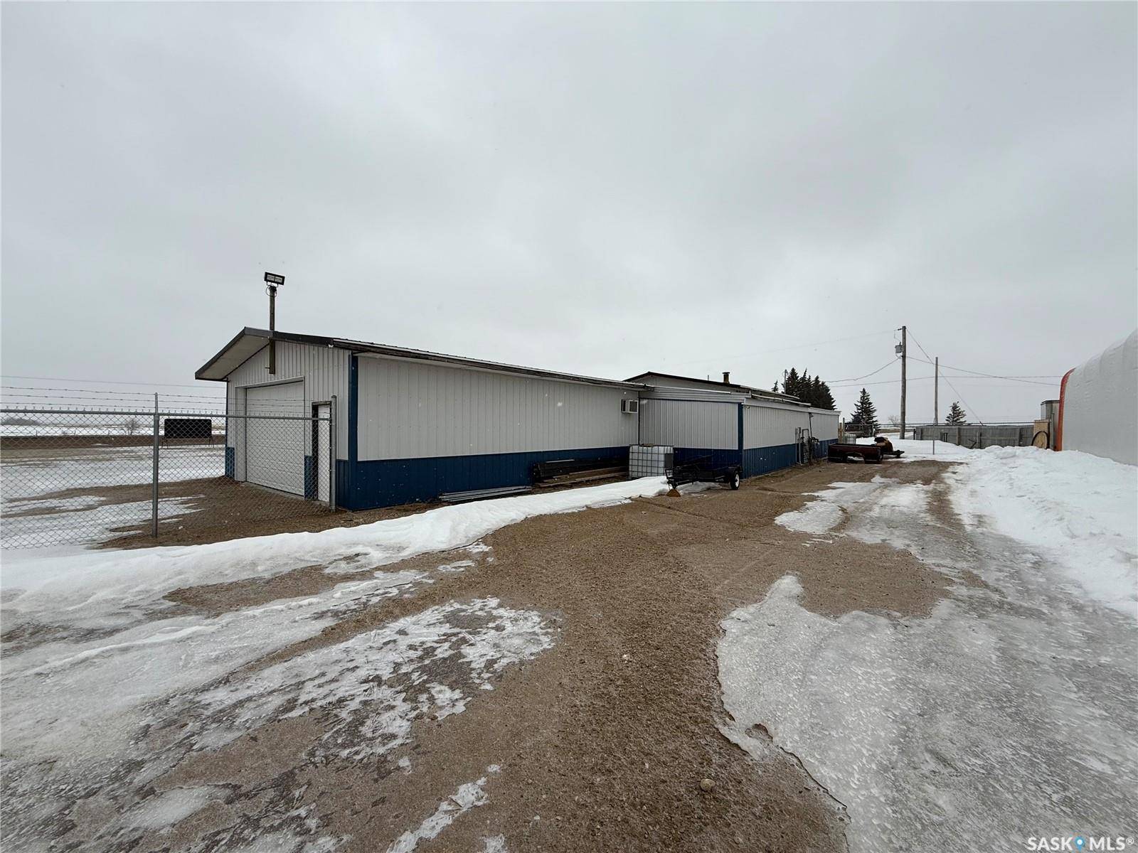 Manor, SK S0C 1R0,1 Main STREET
