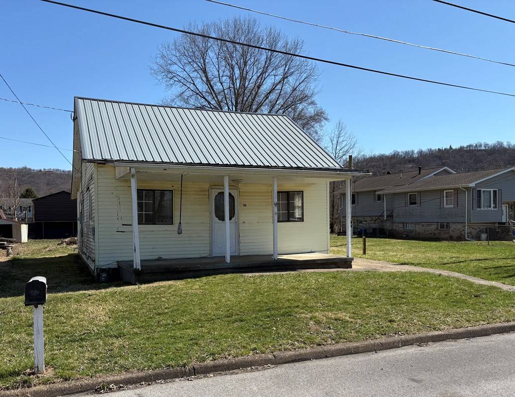 Moundsville, WV 26041,708 Magnolia Ave