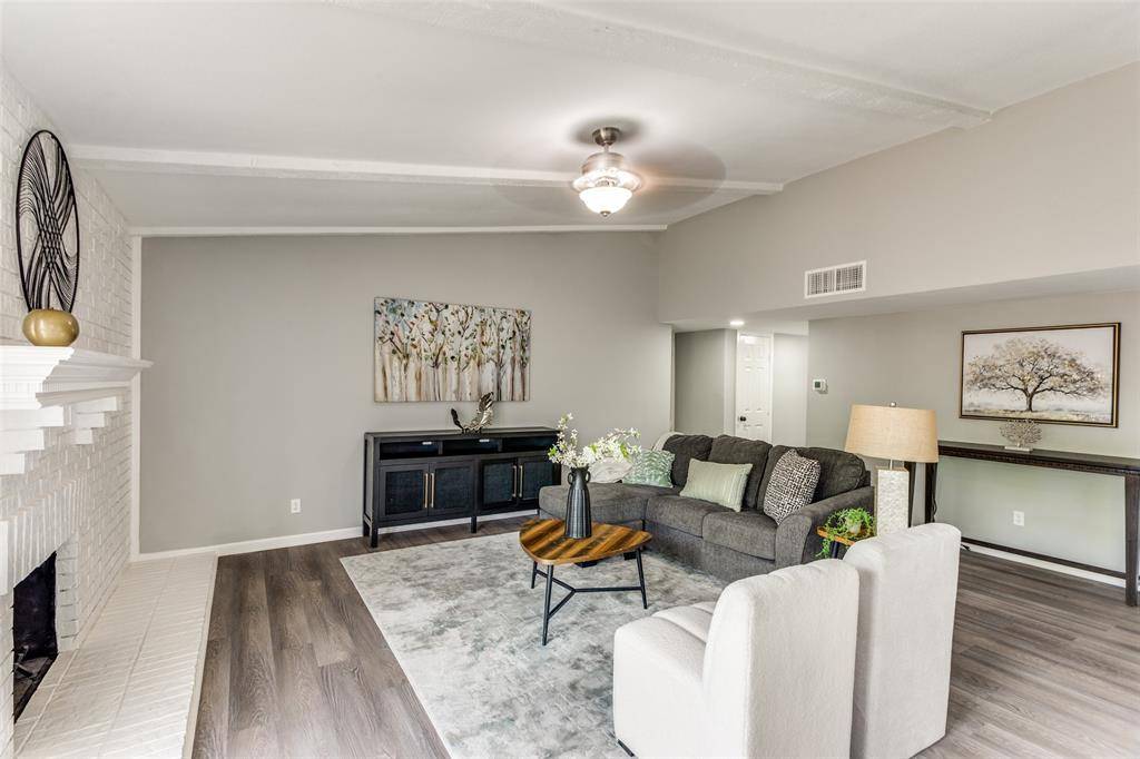 Bedford, TX 76021,2209 Cottonwood Lane