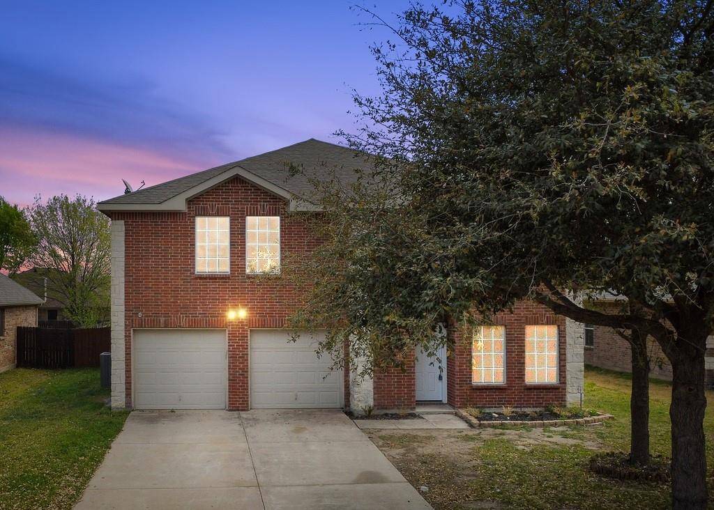 Saginaw, TX 76179,932 Robbins Way