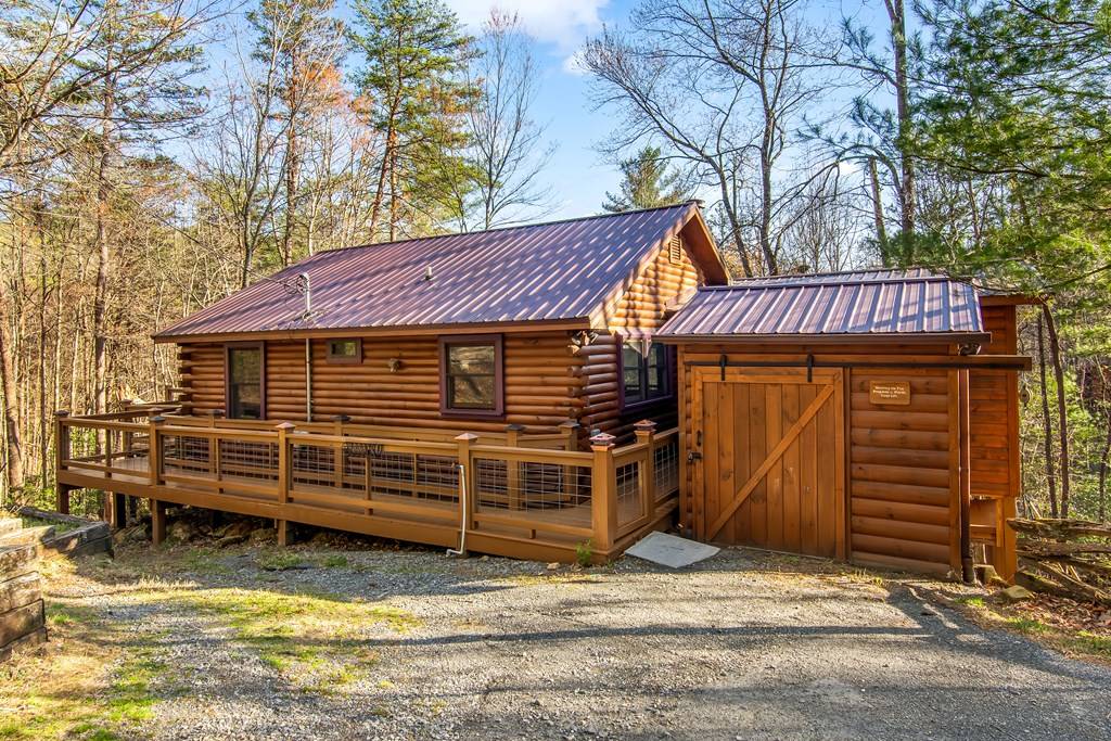 Blue Ridge, GA 30513,462 LAUREL MOUNTAIN RD