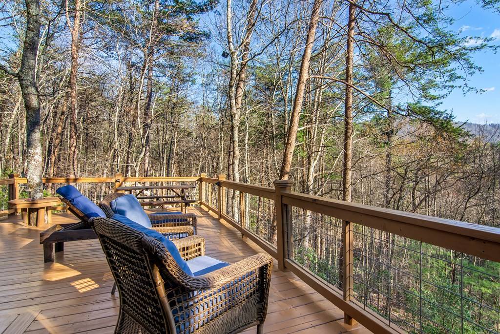 Blue Ridge, GA 30513,462 LAUREL MOUNTAIN RD