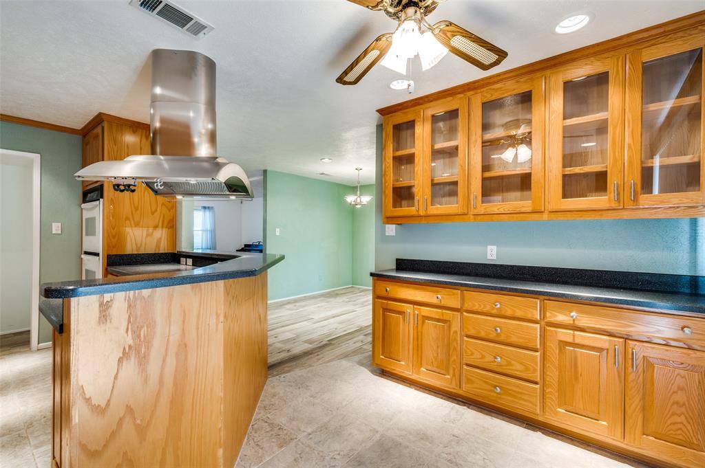 Fort Worth, TX 76133,4241 Longmeadow Way