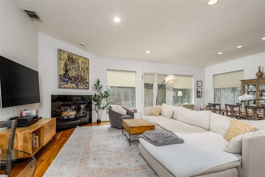 Dallas, TX 75209,3712 Dorothy Avenue