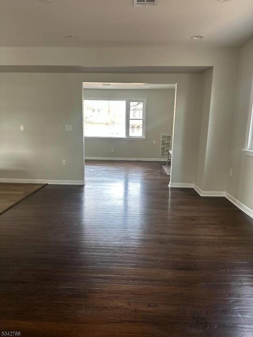 East Orange City, NJ 07017,494 N Maple Ave #1