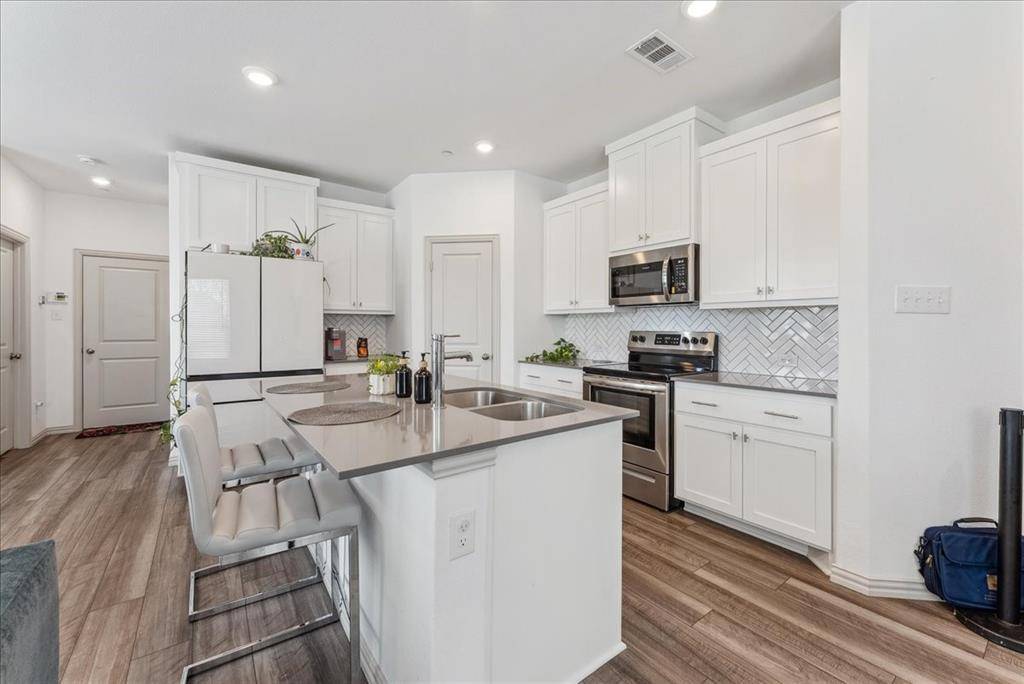 Haltom City, TX 76117,5103 Community Street