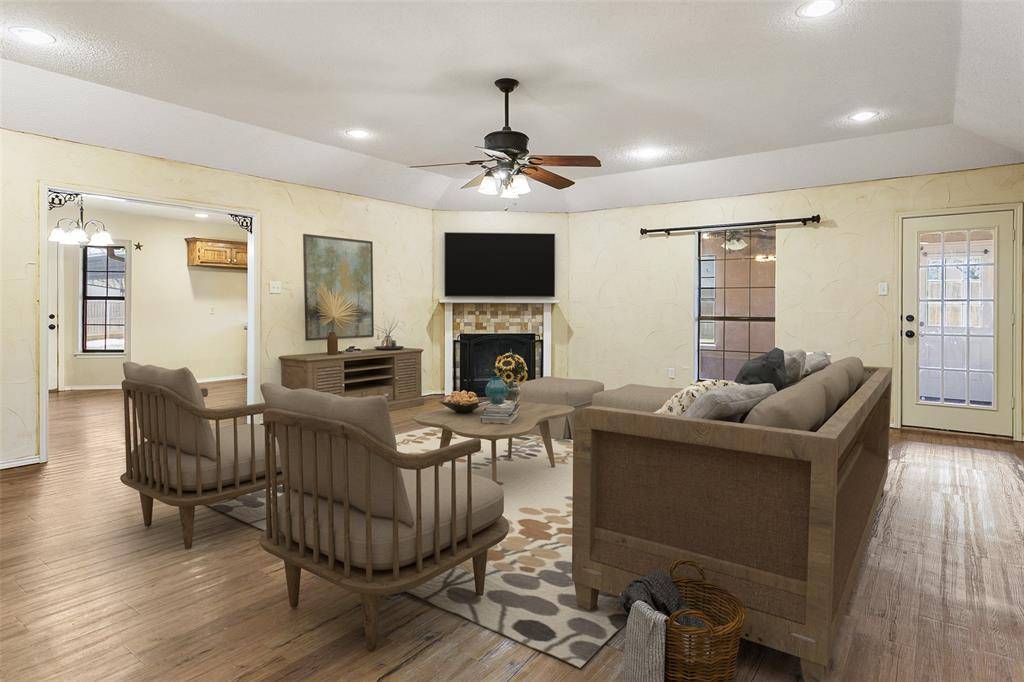Joshua, TX 76058,102 Sunset Place
