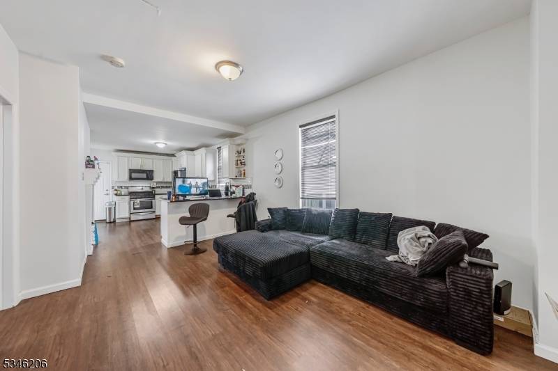 Newark City, NJ 07107,47 3Rd St