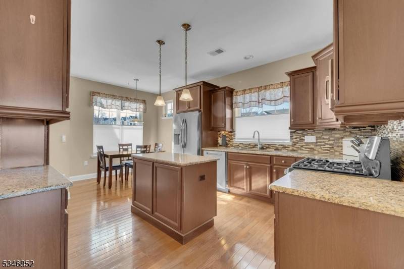 Allamuchy Twp., NJ 07840,1 Blazingstar Way