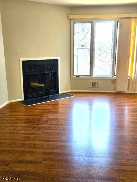 Parsippany-troy Hills Twp., NJ 07950,76 Continental Rd