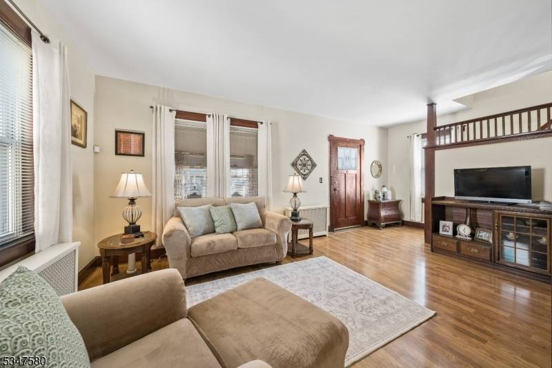 Clifton City, NJ 07011,94 Hudson St