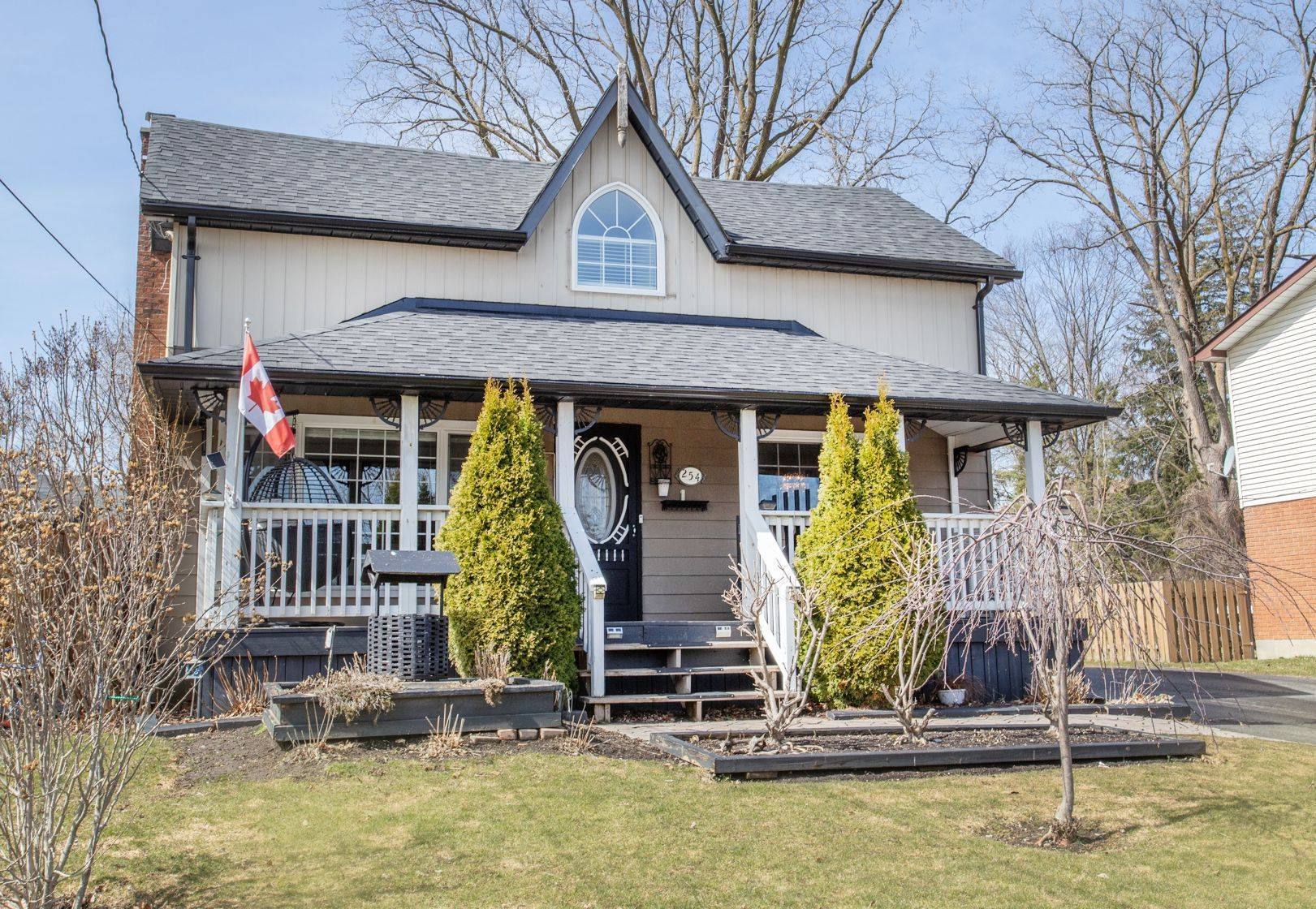 Scugog, ON L9L 1M2,254 Bigelow ST