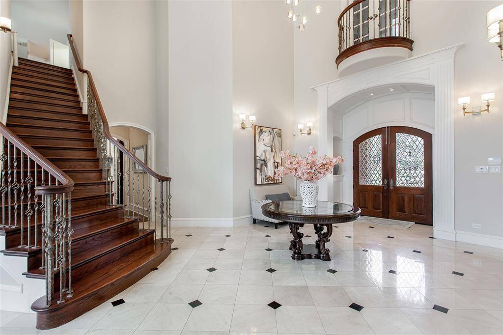 Fairview, TX 75069,410 Oakwood Trail