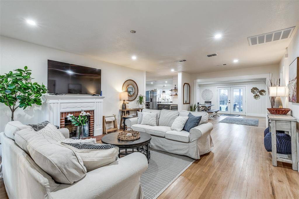 Fort Worth, TX 76107,3820 Birchman Avenue
