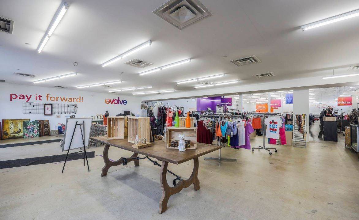 Caledon, ON L7E 1K6,4 Industrial RD