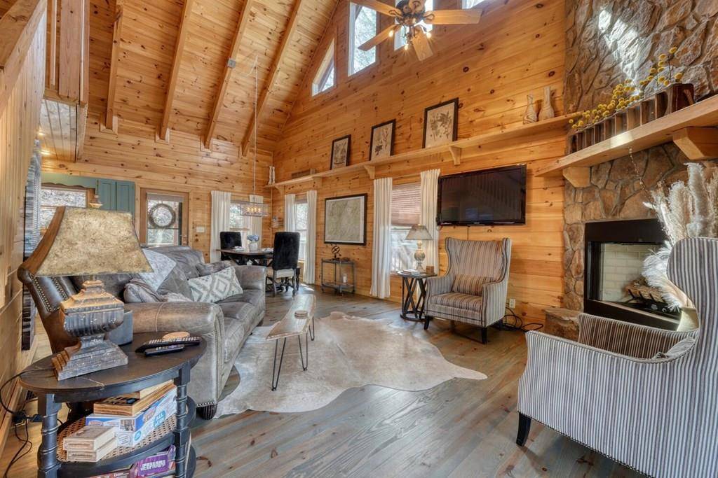 Blue Ridge, GA 30513,879 Mill Stone Mountain