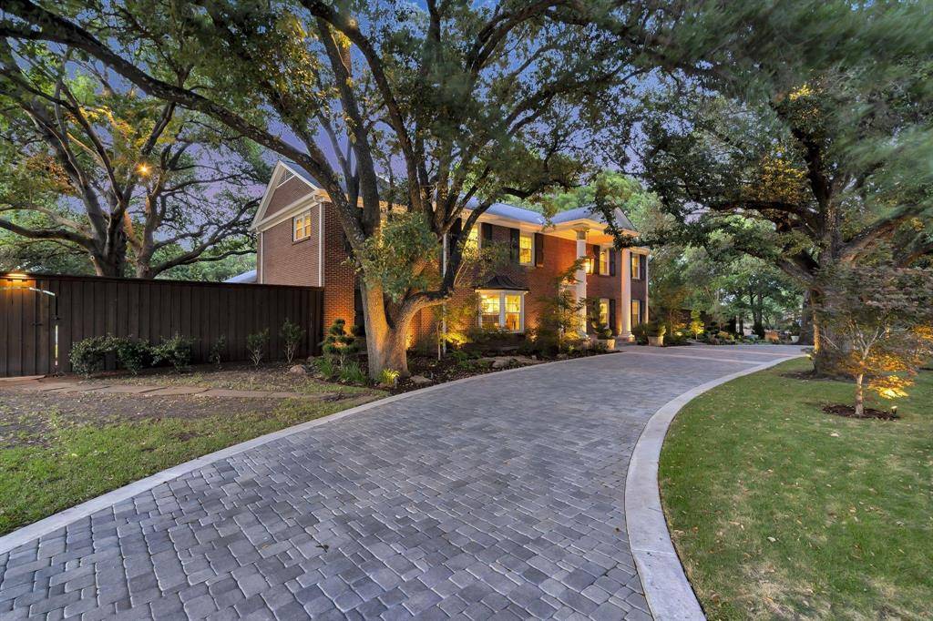Dallas, TX 75229,4611 Northaven Road