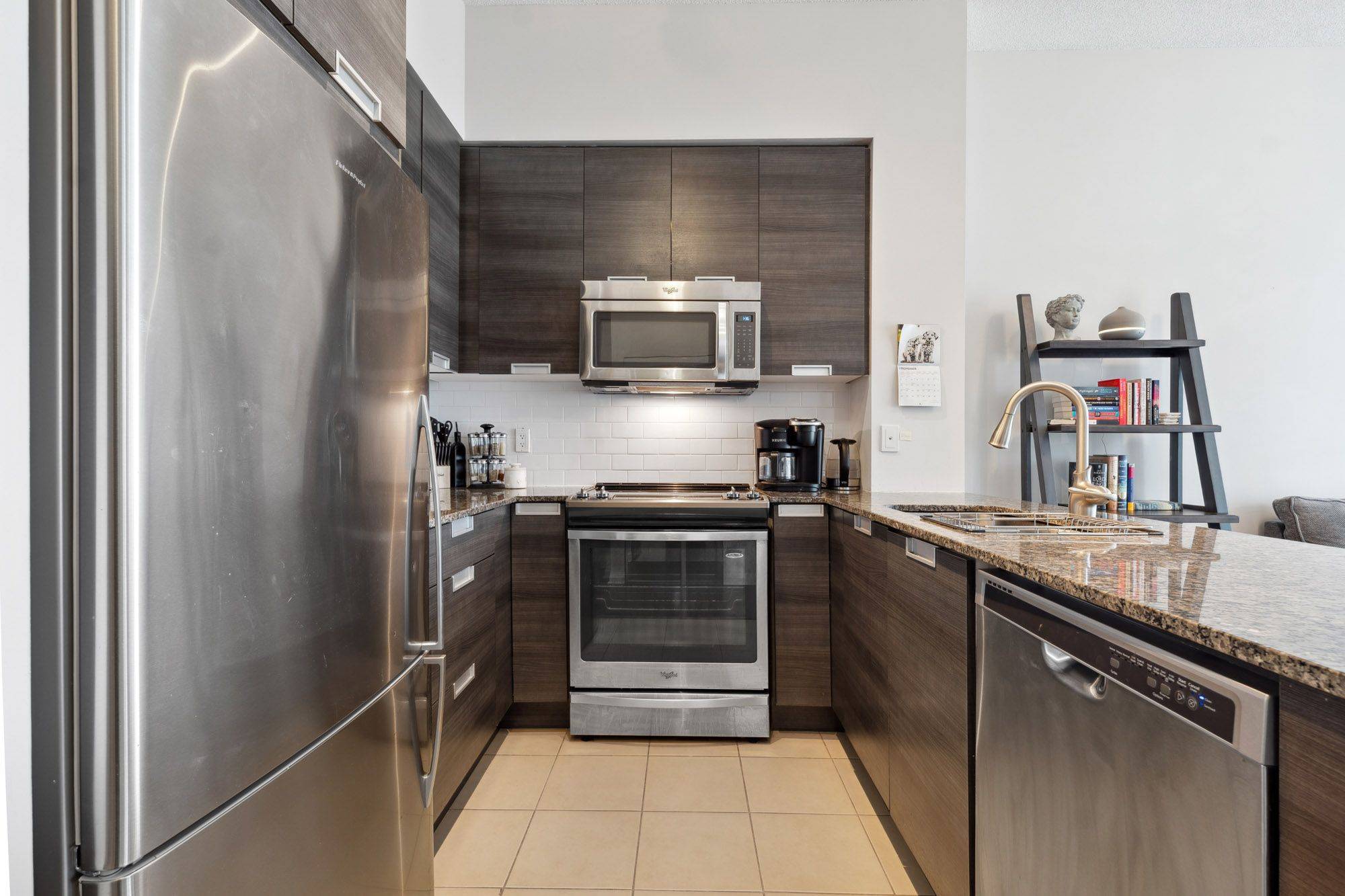 Mississauga, ON L5R 0E5,75 Eglinton AVE W #310