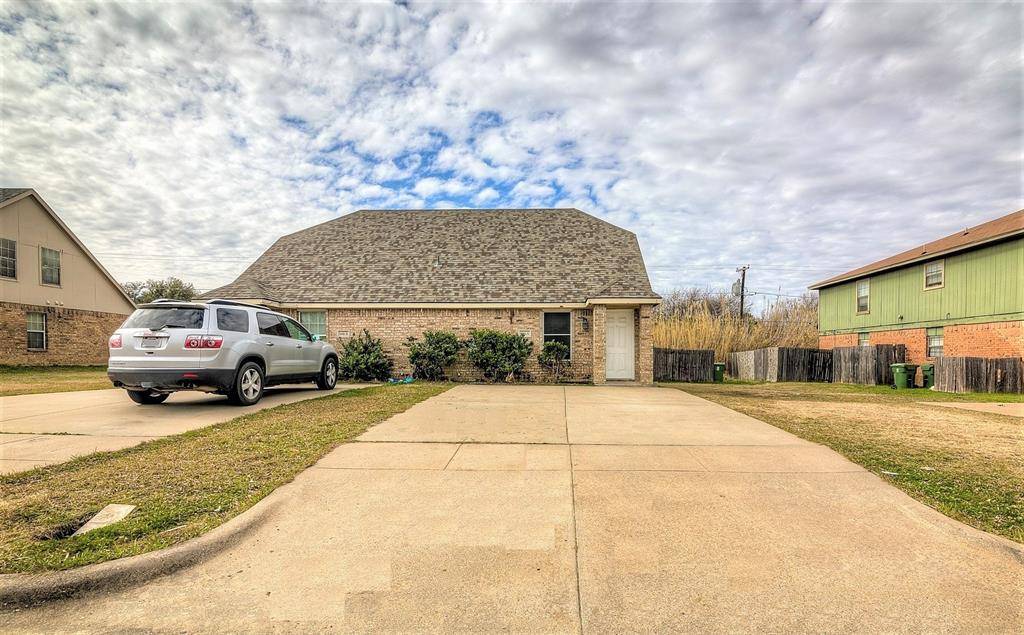 Mansfield, TX 76063,508 Kings Way Drive #A